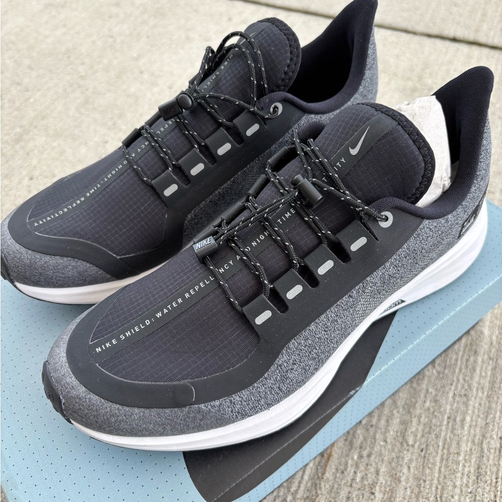 Nike Shield water repellent Black and Gray Sneakers 6Y